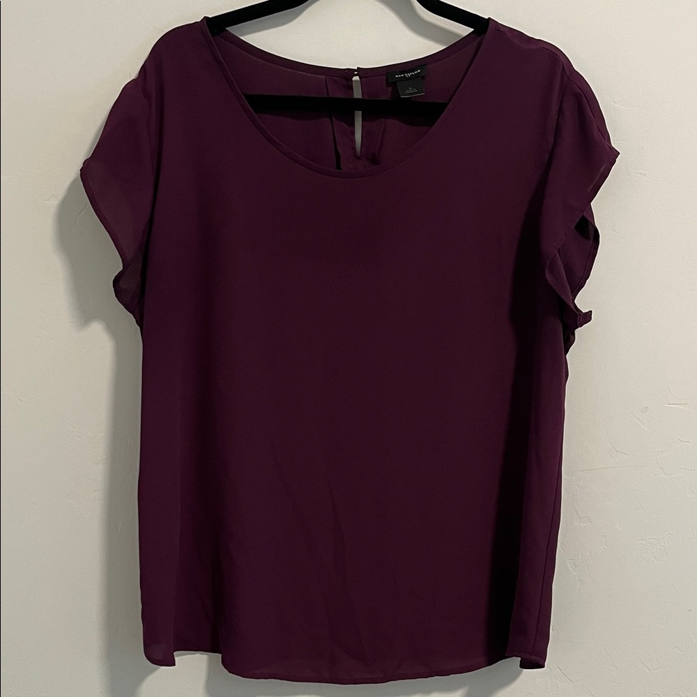 Ann Taylor Plum Short Sleeve Keyhole Blouse